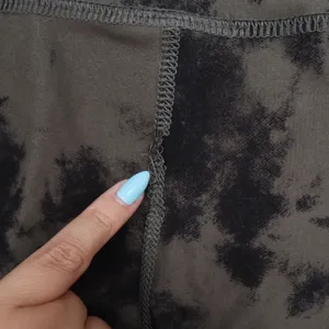 Victoria's Secret Leggings Womens M High-Rise Tie-Dye Olive Green Athletic Good thumbnail 4