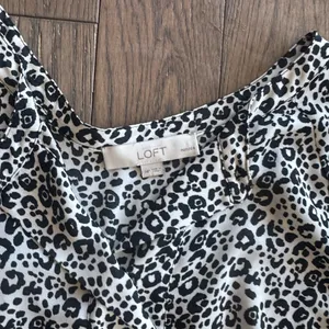 LOFT Black and White Animal Print Blouse thumbnail 2