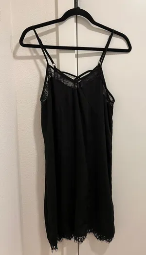 Cute black laced dress size medium thumbnail 1