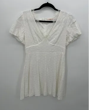 mi ami Womens White Babydoll Mini Dress Sz M Lace Swiss Dot Boho Feminine Soft‎ thumbnail 1