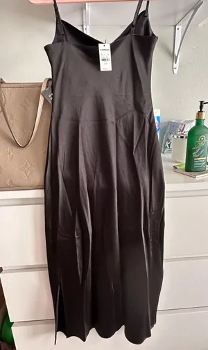 Dress thumbnail 1