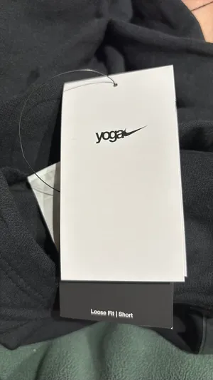 Nike yoga cropped training hoodie black thumbnail 4