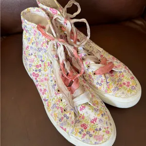 Love Shack Fancy X Superga Canvas Floral Hi Top Sneakers thumbnail 2
