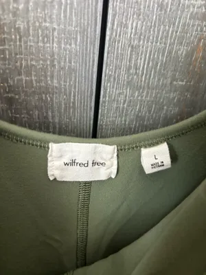 Aritzia Wildfred Free Flare Jumpsuit  thumbnail 2