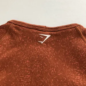 Gymshark L Adapt Fleck Seamless Crop Top thumbnail 4