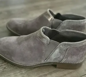Clarks Collection Ultimate Comfort Taupe Suede Slip On Loafers Women Size 9.5 thumbnail 1