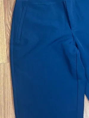 Athleta Black Ankle-Length Slim Cropped Pants thumbnail 4