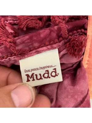 Mudd Oblong Scarf Womens Burgundy Lightweight Fringe Viscose Soft Versatile New thumbnail 4