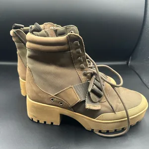 Steve Madden Brown Combat Boots Rugged Design thumbnail 8