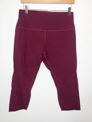 Lululemon Align Women’s High-Waist Burgundy 21” Crop Leggings thumbnail 1