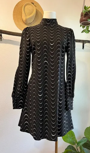Kate Spade Black Long Puff Sleeve Mod Wavy Pink Dot Print Mini Dress Size Small thumbnail 1