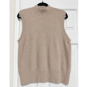 NWOT Bailey 44 Fuzzy Eyelash Knit Mock Neck Sweater Vest Beige Medium Soft Cozy thumbnail 2