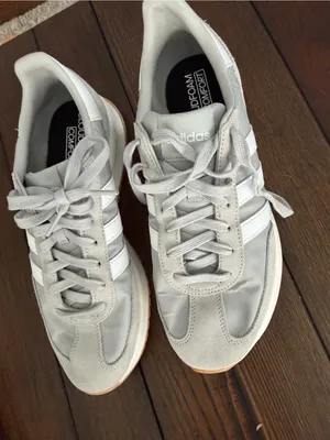 Title: adidas Women’s Run 70s 2.0 Sneakers Size 11 Light Gray Athletic Shoes thumbnail 11