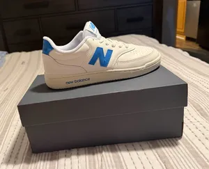New Balance Shoes Women’s thumbnail 1