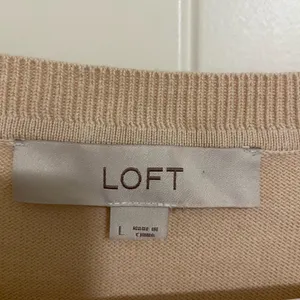 LOFT women’s tan pink Weekend thin knit‎ crewneck long sleeve sweater large thumbnail 4