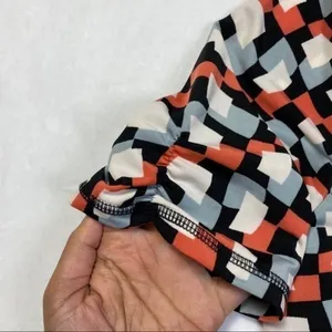 BCBGMaxAzria Geometric Print Tie Waist Dress‎ thumbnail 4