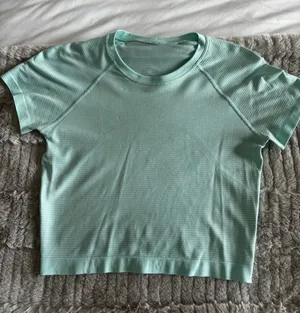 Lululemon Cropped Swiftly Tech thumbnail 1