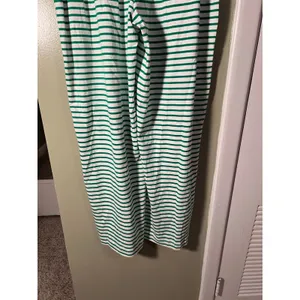 Women's Sz Medium Pull On Lounge Pants White Green Stripes Pockets Elastic Waist thumbnail 10