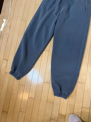 Abercrombie & Fitch Super Soft Grey Sweatpants Joggers Size Medium thumbnail 3