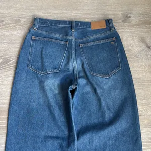 NEW Madewell Baggy Straight Jeans in Dark Worn Indigo Wash 27 thumbnail 12