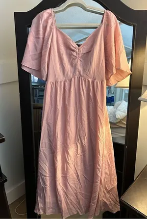 NEW Pink PRETTYGARDEN Flutter Sleeve Midi Dress S thumbnail 1