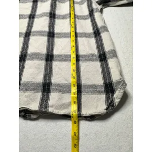 Carhartt Women’s Loose Fit Plaid Flannel Shacket Cream Black Small | Heavyweight thumbnail 7