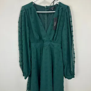 Lulus Always on Repeat Emerald Green Clip Dot Long Sleeve Mini Dress Large NWT thumbnail 6