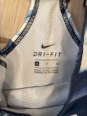 Nike Pro Blue Marble Performance Crop Top thumbnail 4