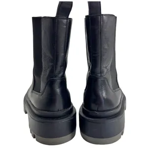 ZARA Chelsea Chunky Black Leather Ankle Boots thumbnail 9