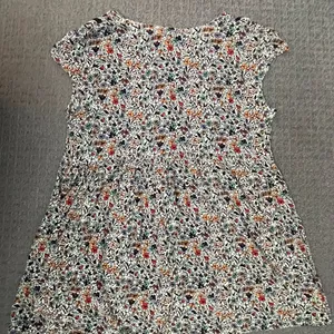 🩷ANTHROPOLOGIE VANESSA VIRGINIA FLORAL LADDER LACE VNECK TUNIC TOP, Size Small thumbnail 6
