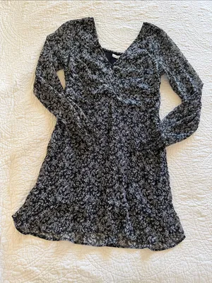 Abercrombie and Fitch Black Floral Long Sleeve V-Neck Dress thumbnail 1