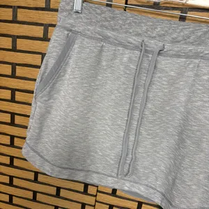 Athleta Gray Skirt‎ Size Medium thumbnail 4