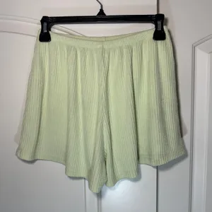 The Foxy Kind Ribbed Lounge Shorts Womens Large Lime Green Knit Home‎ Bottoms thumbnail 2