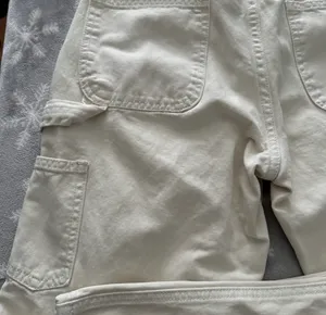 Brandy Melville Cargo Pants thumbnail 8