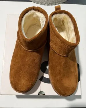 SO‎ Brown Suede Faux Fur Lined Ankle Booties thumbnail 1