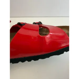 Birki’s by Birkenstock Havanna Sandal Women’s Sz 9 Patent Red Birko-Flor 3-Strap thumbnail 9