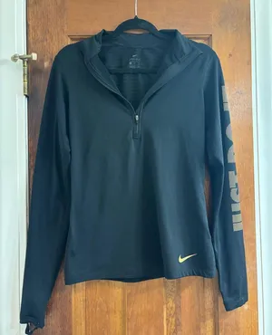 Nike Black Zip Up Long Sleeve thumbnail 1