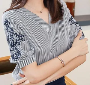 Summer Top Size M thumbnail 1