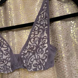 Victorias Secret Gray Mesh Velvet Burnout Bralette, XS‎ thumbnail 2