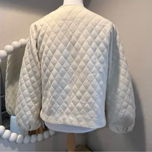Quilted White cream Puffer Jacket Vero Moda large pockets lined thumbnail 3
