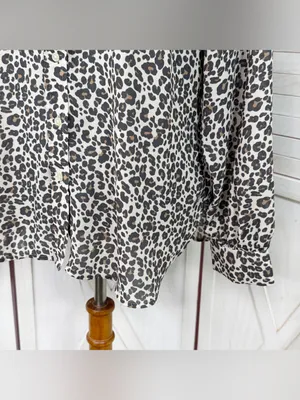 Loft Leopard Print Gathered Neck Button Up Blouse Cream Tan Large Long Sleeve thumbnail 6