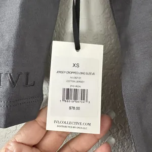 NWT IVL Collective Cotton Jersey Cropped Top‎ Women's Gray XS Athletic Gym thumbnail 9