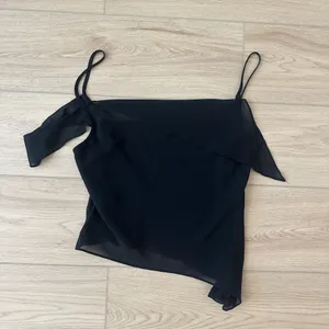 Motel Rocks Black Ruffle Top thumbnail 3