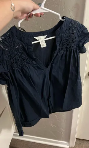 H&M Top thumbnail 1