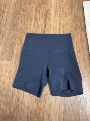 Lululemon Wunder Train 6" thumbnail 3