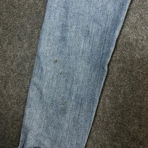 Levis Wedgie Skinny Jeans 28 Medium Wash Distressed Raw Hem High Rise Denim thumbnail 5