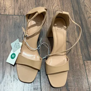 A new day Shelly Heels with Memory Foam Insole tan strappy shoe New thumbnail 6