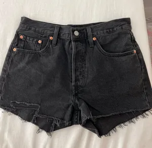 Levi's 501 Shorts thumbnail 1
