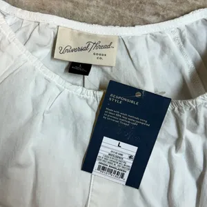 Universal Threads Women’s Large White Cotton Long Sleeve Blouse Top Office New thumbnail 6