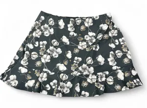 Tail Activewear Floral Ruffle Tennis Skort Black White XS thumbnail 1